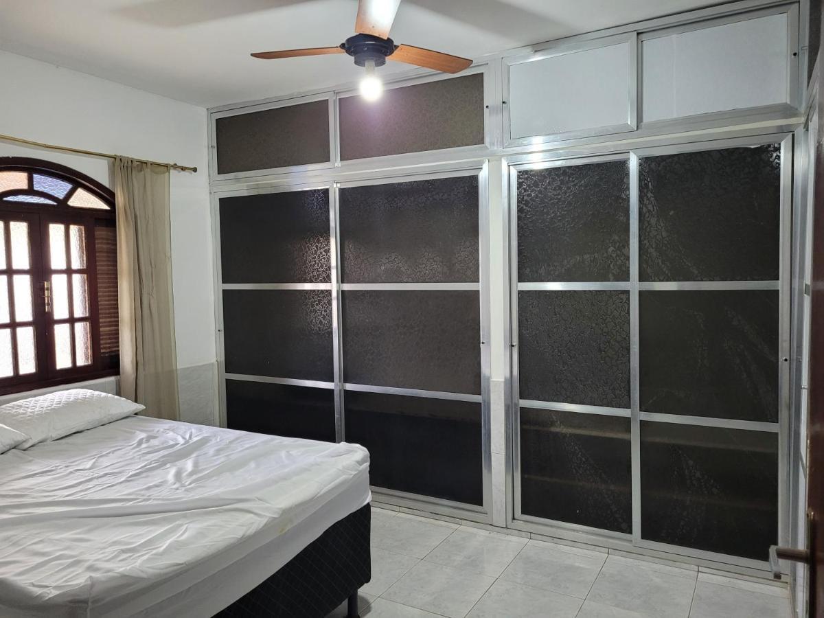Casa Grande E Confortável Piscina E área Gourmet Em Unamar Tamoios Verão Vermelho Tamoios Verão Vermelho Сasa de vacaciones *